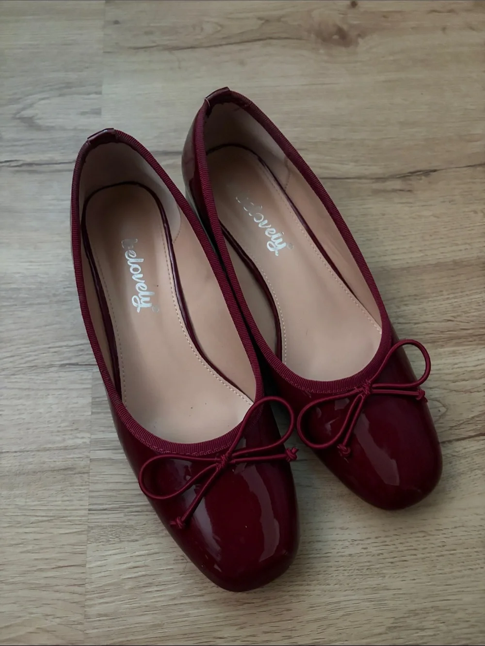 Burgundy Heels 👠